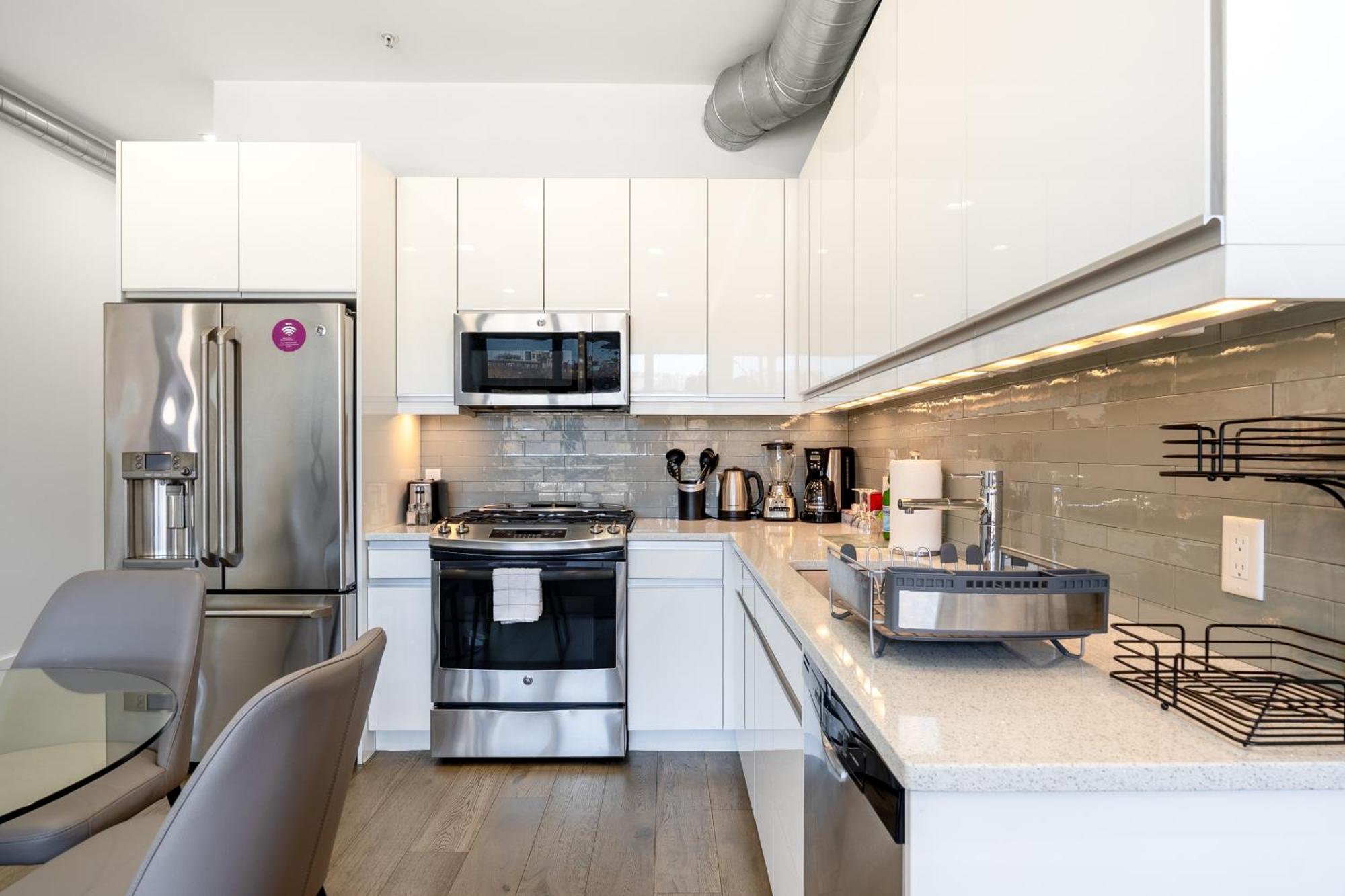 Dharma Home Suites Hoboken Luaran gambar