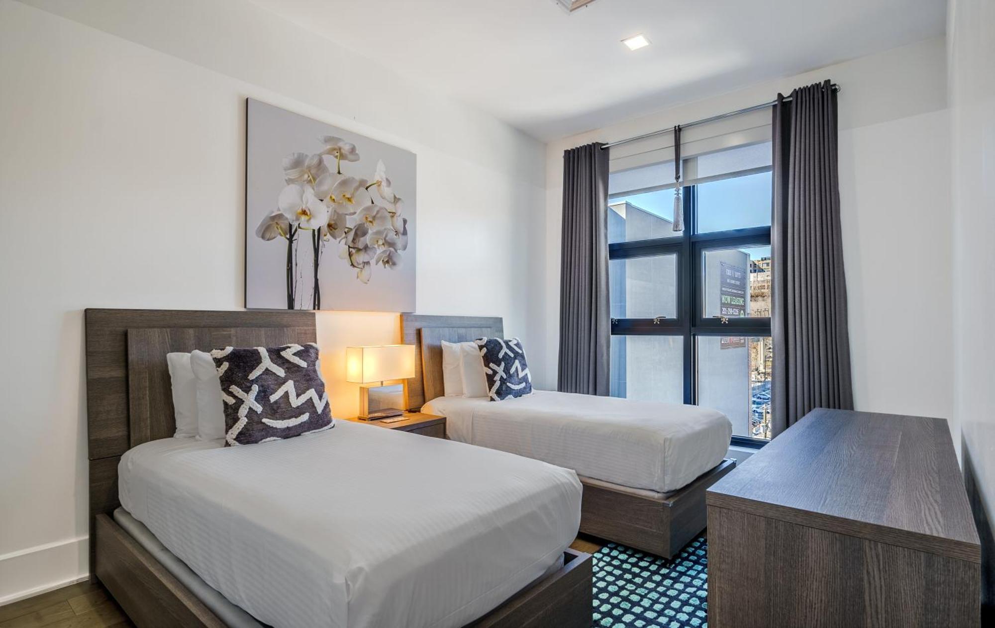 Dharma Home Suites Hoboken Luaran gambar